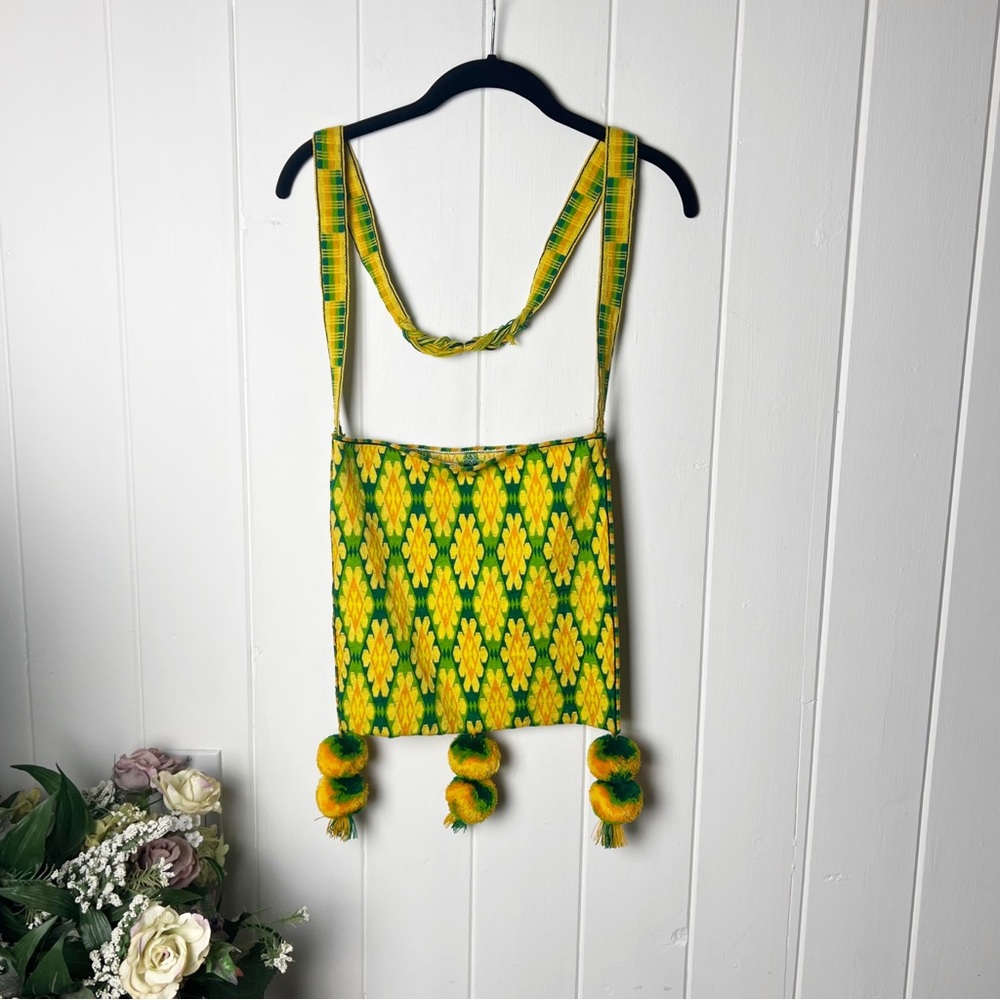 SOLD -Vintage 1970’s Handmade BoHo Crossbody Bag